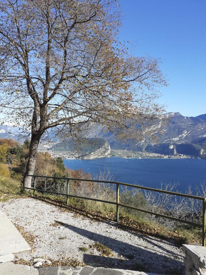 Alla Campanella Riva del Garda Exteriér fotografie
